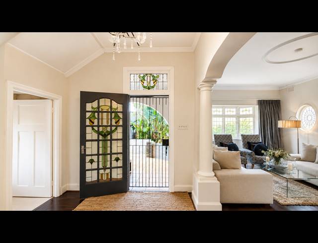 3 BEDROOM HOUSE FOR SALE IN ESSENWOOD